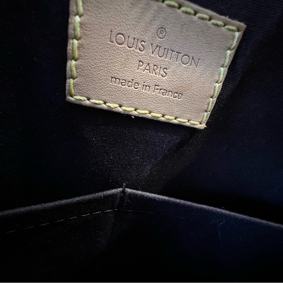 Louis Vuitton alma MM in excellent condition - color Vernis Amarante - Picture 9 of 14